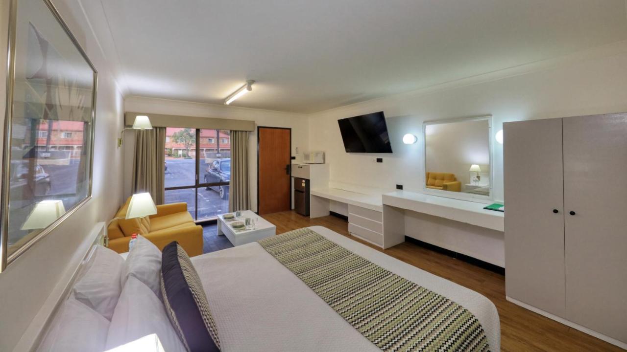 The Palms Dubbo Motel Dış mekan fotoğraf